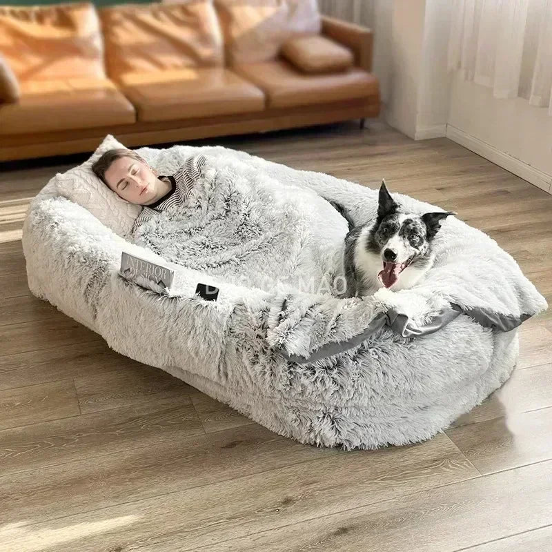 Easy to clean with a removable cover, so you don't have to worry about dog slobber or urine.
