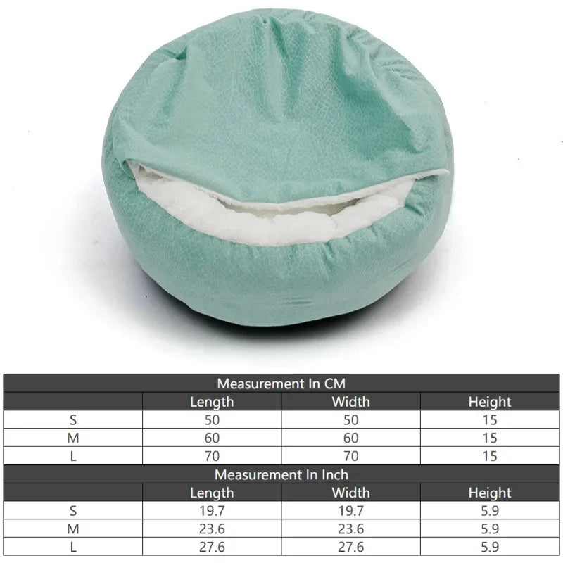 Dog Bed With Hooded Blanket in Green