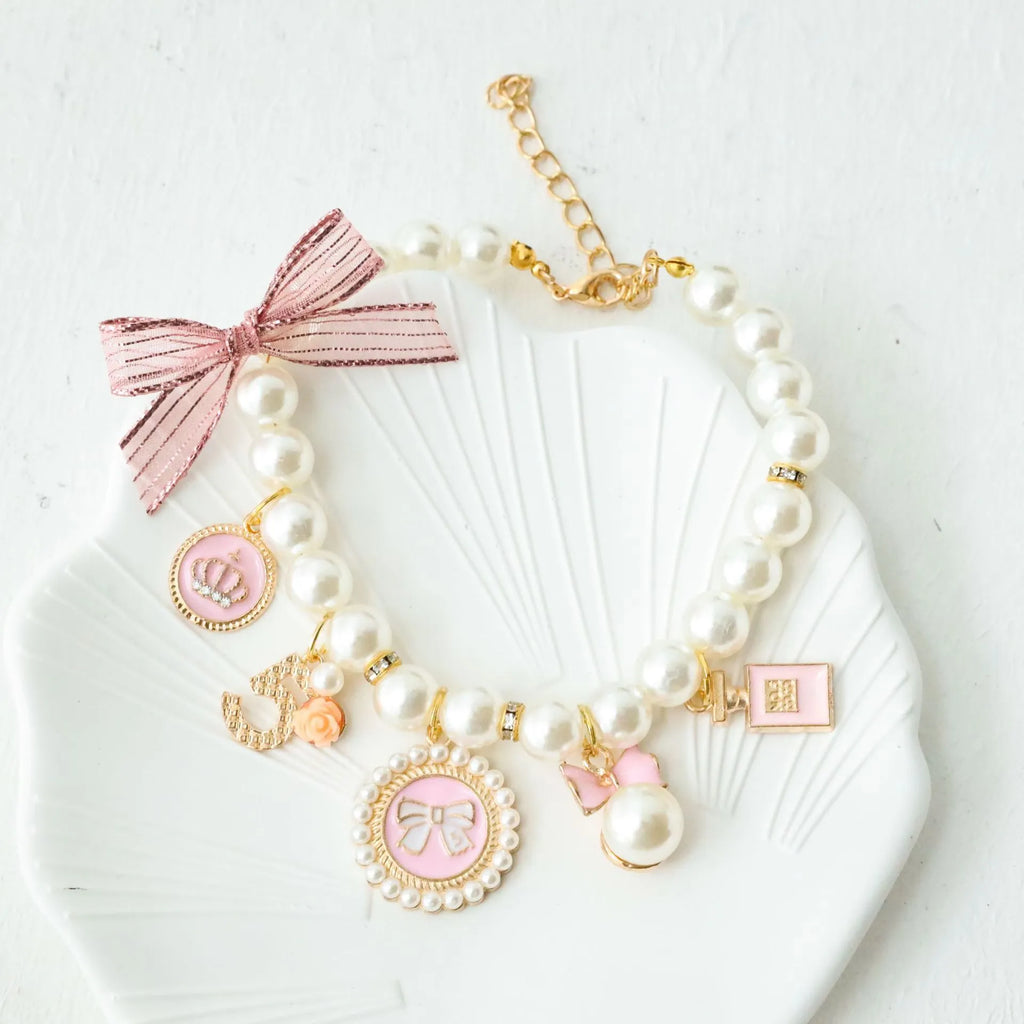 Pearl Dog Collar in Pink