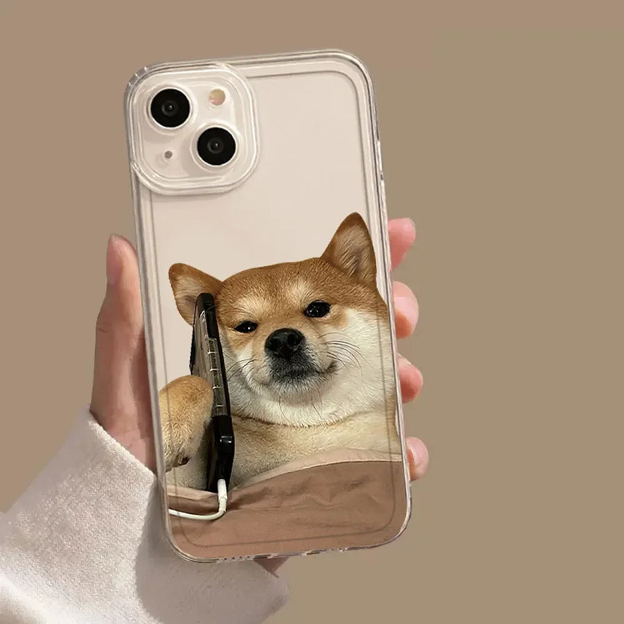 Animal Design: Express your love for animals with a Shiba Inu-inspired phone case.
