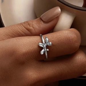 Balloon Dog Ring