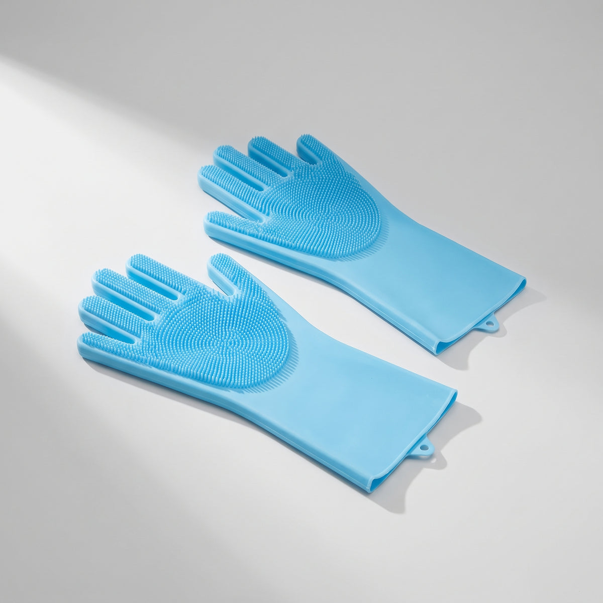 Dog Bath Glove, studio photo on a light grey background