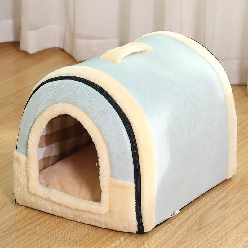 Foldable Dog House Bed in Villa