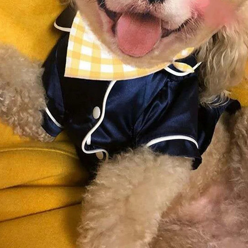 With its simple and fashionable design, this pajama exudes a leisurely charm that perfectly complements your pet's personality.